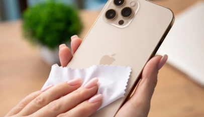 Cách Vệ Sinh iPhone Đúng Cách Tại Nhà