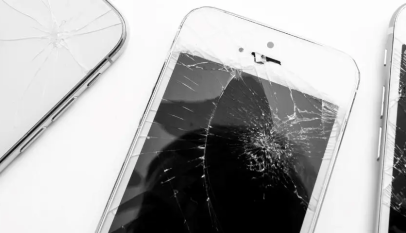 Bảo Hiểm Rơi Vỡ Cho iPhone 18 Pro Max Có Cần Thiết Không?