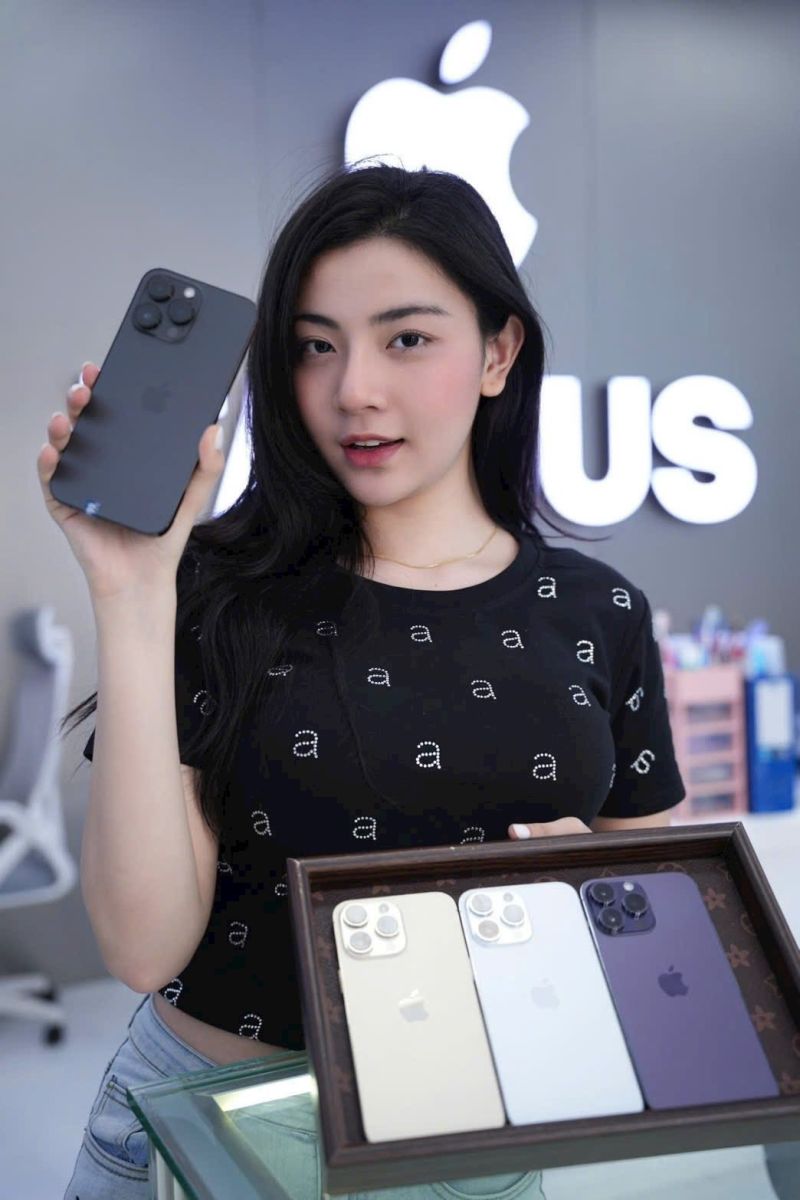 Mua iPhone cuối năm