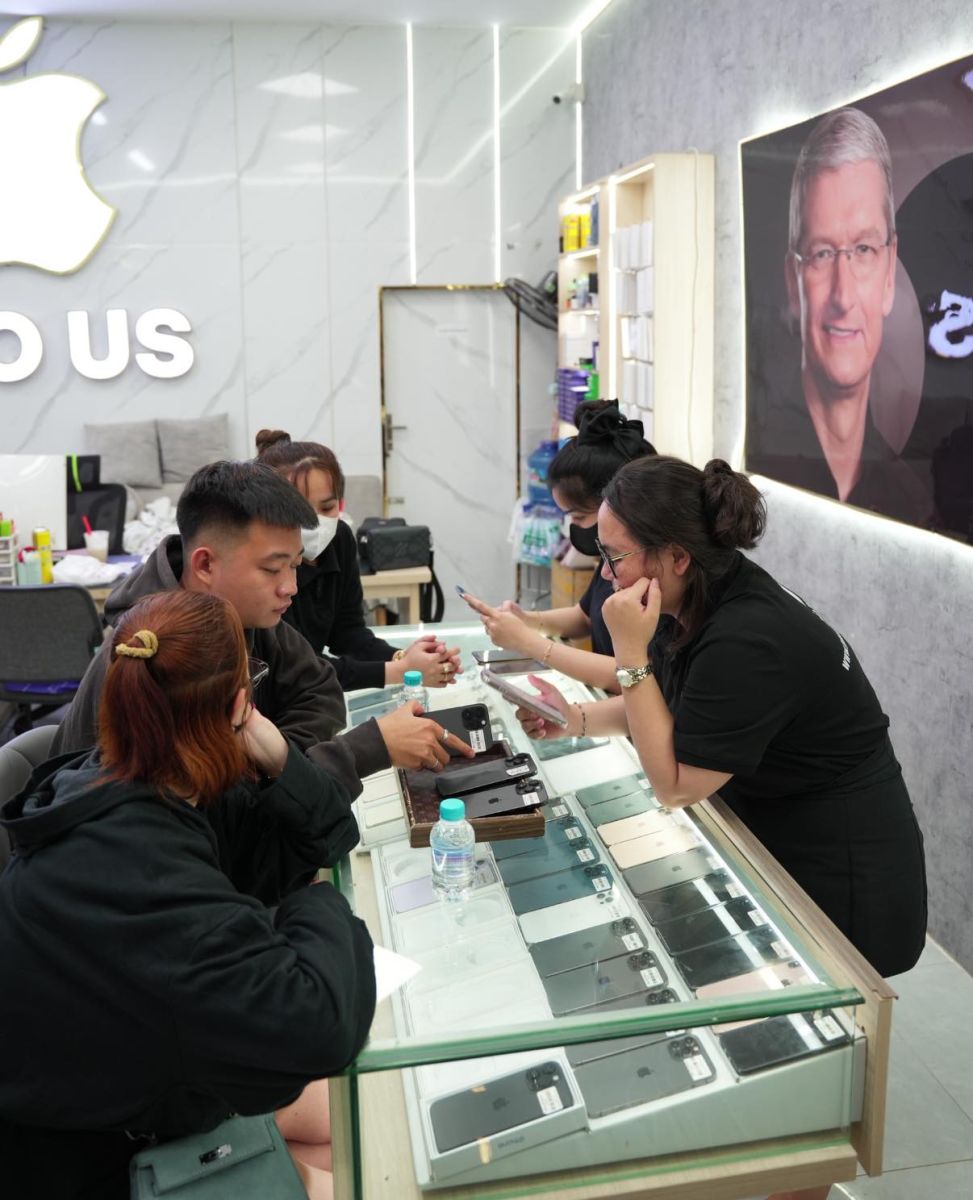 Chọn Màu iPhone Hợp Mệnh