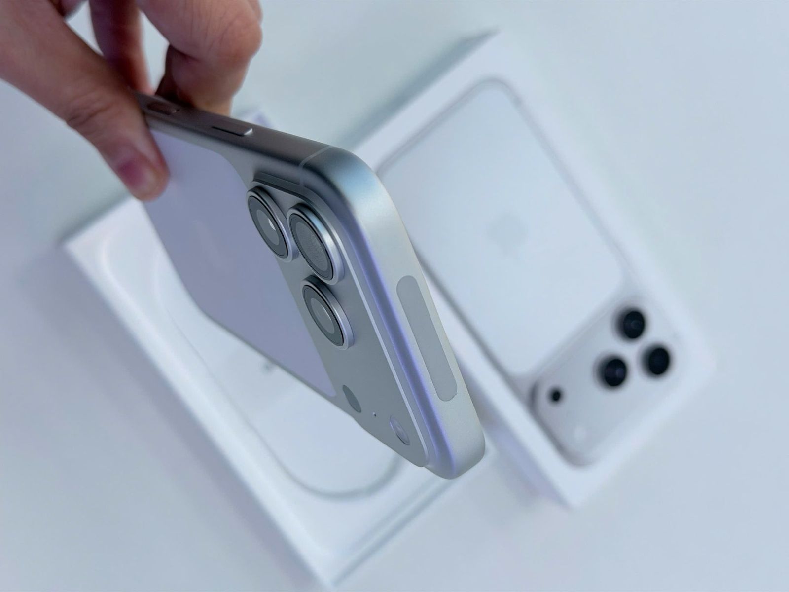 Nên mua iPhone ở đâu tại Biên Hòa
