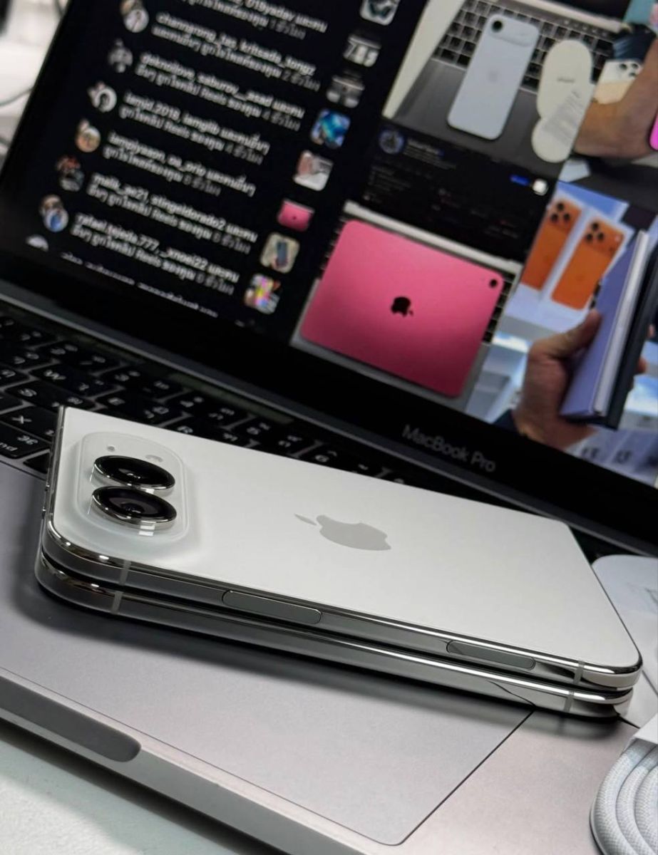 Cụm camera hai ống kính khi cận cảnh iPhone Duo tại Táo US