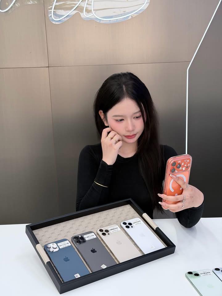 Mua iPhone trả góp bao nợ xấu